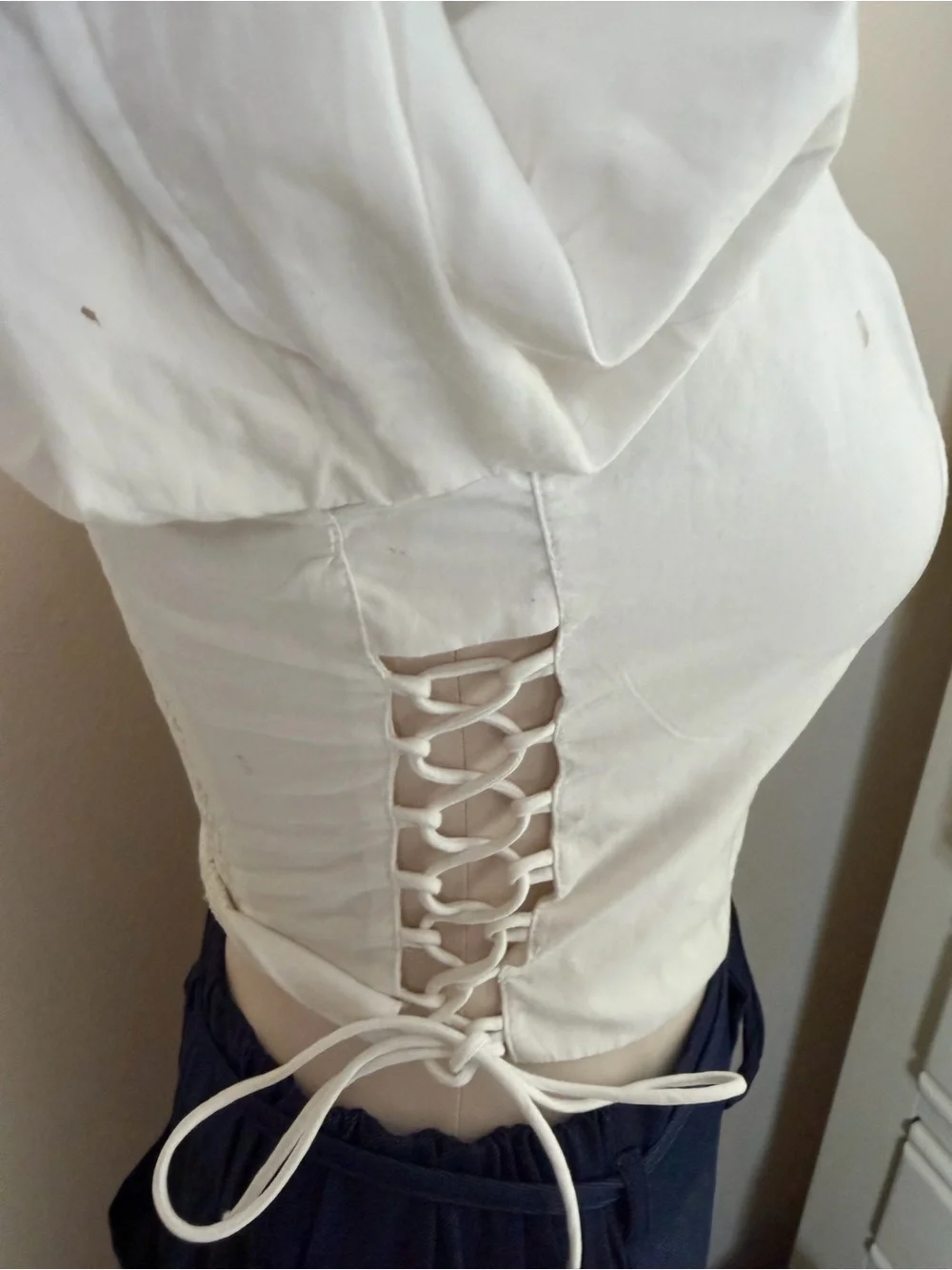 Abercrombie & Fitch White Square-Neck Puff Sleeve Crop Top